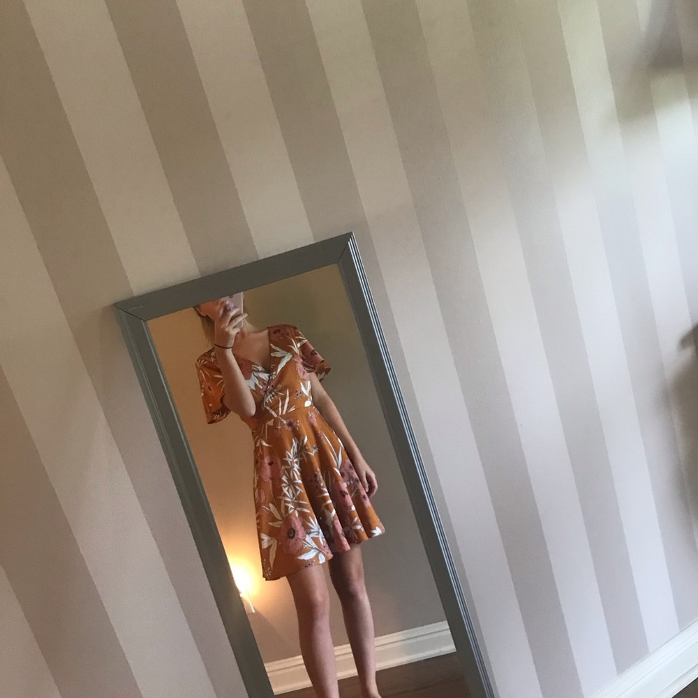 Express Dress New never worn Small